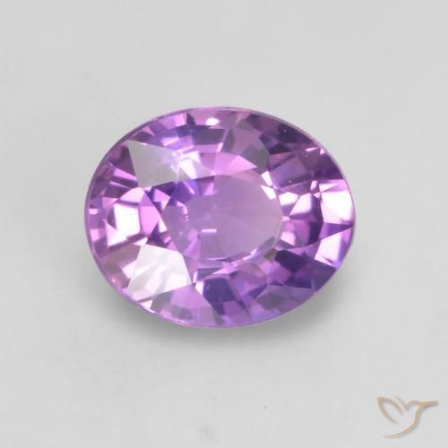 Saphir Violet rose vif naturelle ovale, 0.56 ct, VS