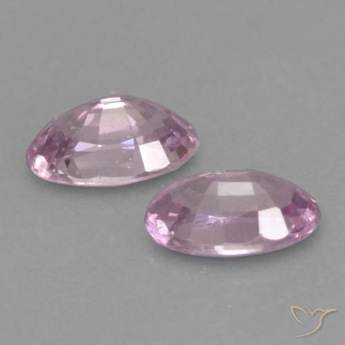 Shop natural 0.56ct Rose pourpre royal très clair Saphir gems, ovale, from Tanzanie at GemSelect. In stock, global shipping!