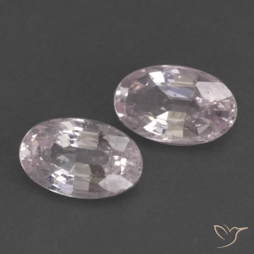 Shop natural 0.62ct Blanc rose violacé Saphir gems, ovale, from Tanzanie at GemSelect. In stock, global shipping!