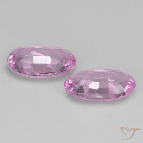 Shop natural 0.53ct Rose pourpre royal léger Saphir gems, ovale, from Tanzanie at GemSelect. In stock, global shipping!