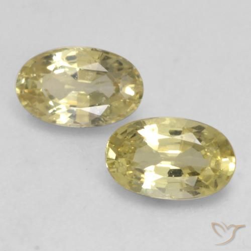 0.64ctw Naturel Jaune moyen-léger Saphir, ovale, VVS-VS