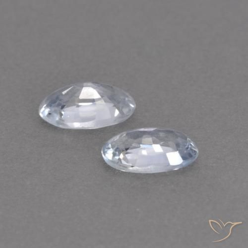 Shop natural 0.55ct Blanc bleuâtre Saphir gems, ovale, from Tanzanie at GemSelect. In stock, global shipping!