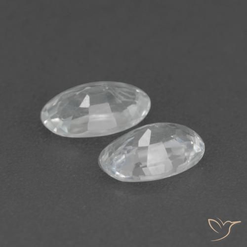 Shop natural 0.57ct Blanc Saphir gems, ovale, from Tanzanie at GemSelect. In stock, global shipping!