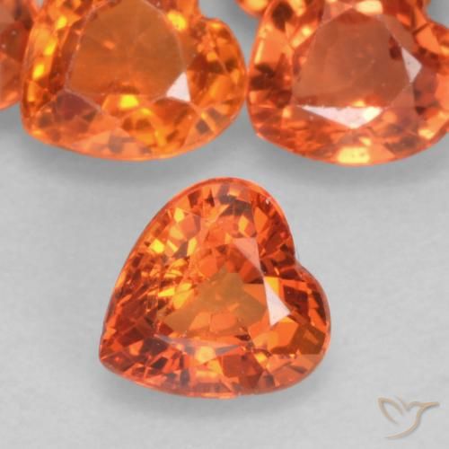 0.44ct Naturel Orange moyen Saphir, Cœur, VVS-VS