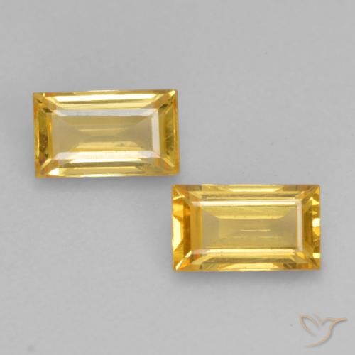 0.65ctw Naturel Orange Doré Saphir, Baquette, VS