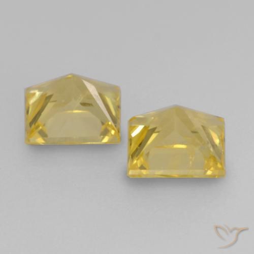 Shop natural 0.65ct Jaune Toscane Saphir gems, Carré, from Tanzanie at GemSelect. In stock, global shipping!