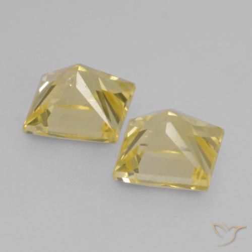Shop natural 0.49ct Jaune Toscane Saphir gems, Carré, from Tanzanie at GemSelect. In stock, global shipping!