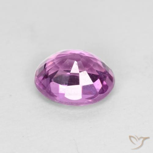 Saphir Violet mauve naturelle ovale, 0.67 ct, VVS-VS
