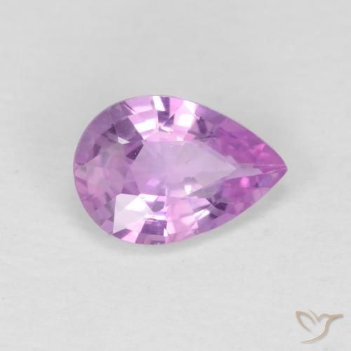 Saphir Pourpre moyen naturelle En forme de poire, 0.59 ct, VVS-VS