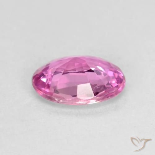 Saphir Pourpre moyen naturelle ovale, 0.43 ct, VS