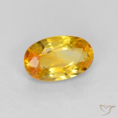 Saphir Orange doré profond naturelle ovale, 0.72 ct, VVS-VS
