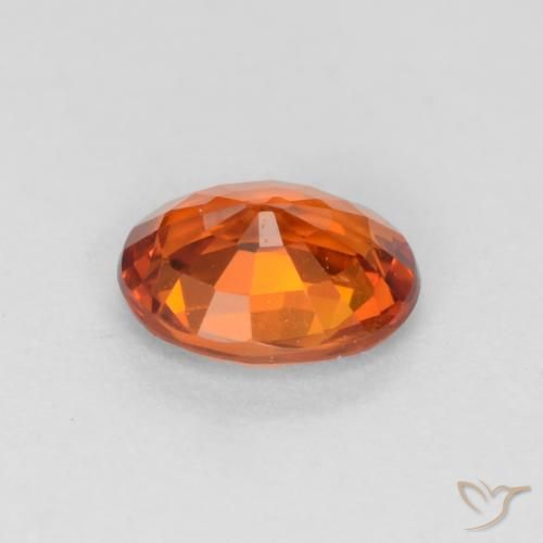 Saphir Orange foncé naturelle ovale, 0.58 ct, VVS-VS