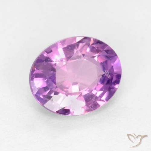 Saphir Pourpre moyen naturelle ovale, 0.54 ct, VS