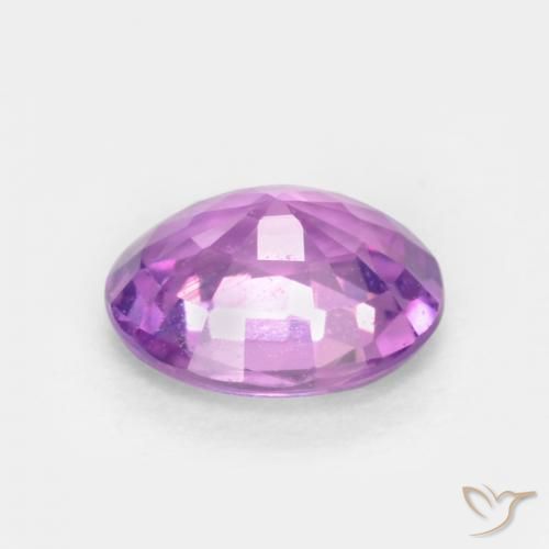 Saphir Pourpre moyen naturelle ovale, 0.54 ct, VS