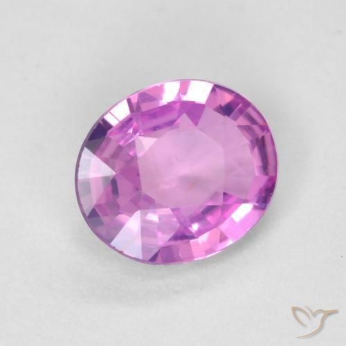 Saphir Pourpre rosâtre profond naturelle ovale, 0.49 ct, VVS-VS