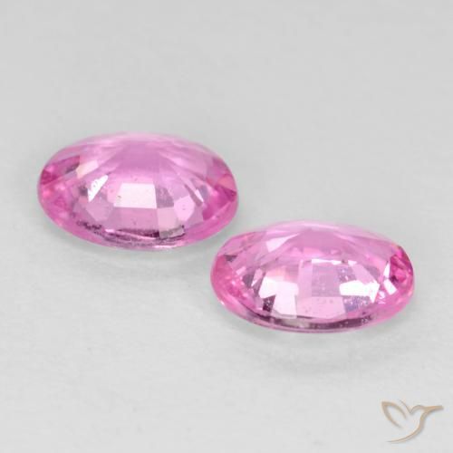 Shop natural 0.70ct Rose intense Saphir gems, ovale, from Madagascar at GemSelect. In stock, global shipping!