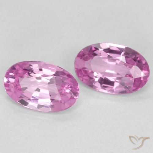 Shop natural 0.53ct Pourpre rosâtre intense Saphir gems, ovale, from Tanzanie at GemSelect. In stock, global shipping!