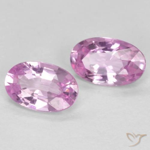 Shop natural 0.56ct Pourpre moyen-léger Saphir gems, ovale, from Tanzanie at GemSelect. In stock, global shipping!