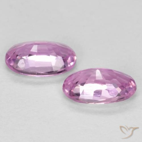 Shop natural 0.56ct Pourpre moyen-léger Saphir gems, ovale, from Tanzanie at GemSelect. In stock, global shipping!