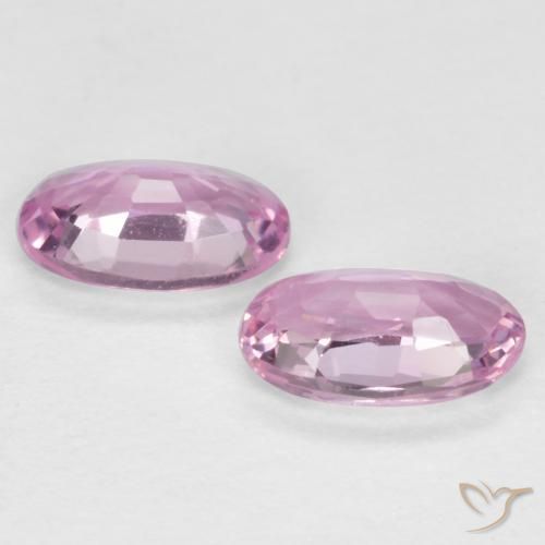 Shop natural 0.54ct Pourpre-rose Saphir gems, ovale, from Tanzanie at GemSelect. In stock, global shipping!