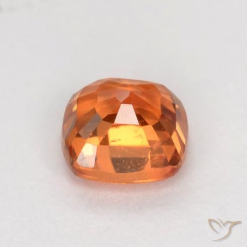Saphir Orange vif naturelle Coussin, 0.50 ct, VS