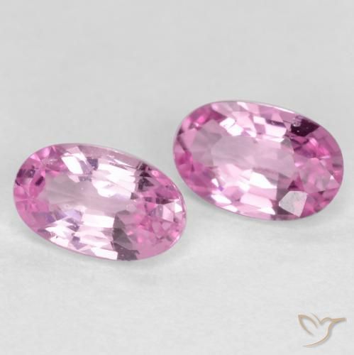 Shop natural 0.56ct Pourpre moyen Saphir gems, ovale, from Tanzanie at GemSelect. In stock, global shipping!