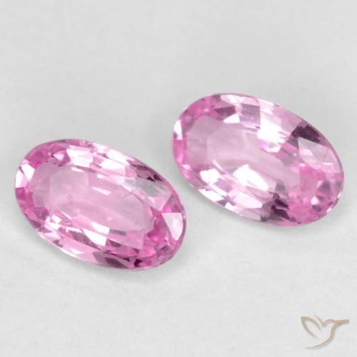 Shop natural 0.57ct Rose pourpre royal Saphir gems, ovale, from Tanzanie at GemSelect. In stock, global shipping!