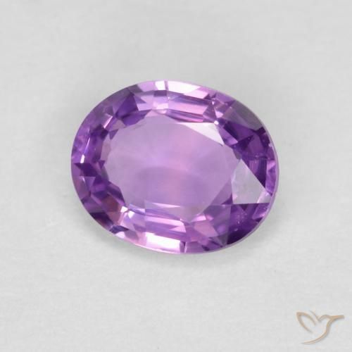 Saphir Pourpre violacé moyen naturelle ovale, 0.43 ct, VVS-VS