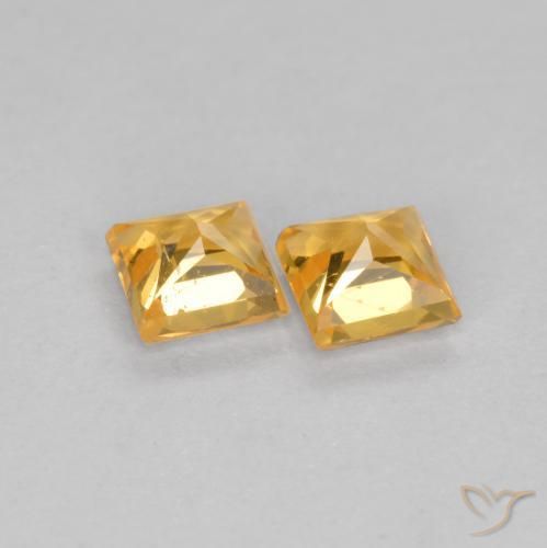 Shop natural 0.51ct Orange-or Saphir gems, Carré, from Tanzanie at GemSelect. In stock, global shipping!