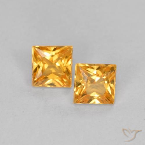 0.57ctw Naturel Orange moyen Saphir, Carré, VS
