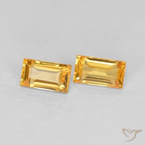 0.50ctw Naturel Orange doré profond Saphir, Baquette, VS
