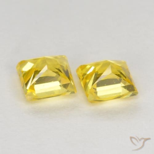 Shop natural 0.54ct Jaune Saphir gems, Carré, from Tanzanie at GemSelect. In stock, global shipping!
