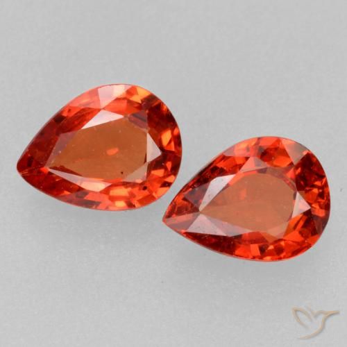 0.75ctw Naturel Rouge feu Saphir, En forme de poire, VS