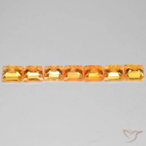 Shop natural 2.20ct Miel Orange Saphir gems, Carré, from Tanzanie at GemSelect. In stock, global shipping!
