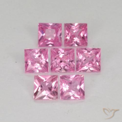Shop natural 1.03ct Rose pourpre royal très clair Saphir gems, Carré, from Tanzanie at GemSelect. In stock, global shipping!