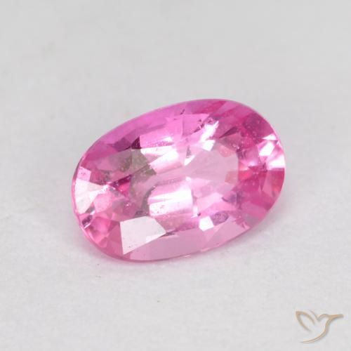 Saphir Pourpre moyen naturelle ovale, 0.63 ct, VS-SI