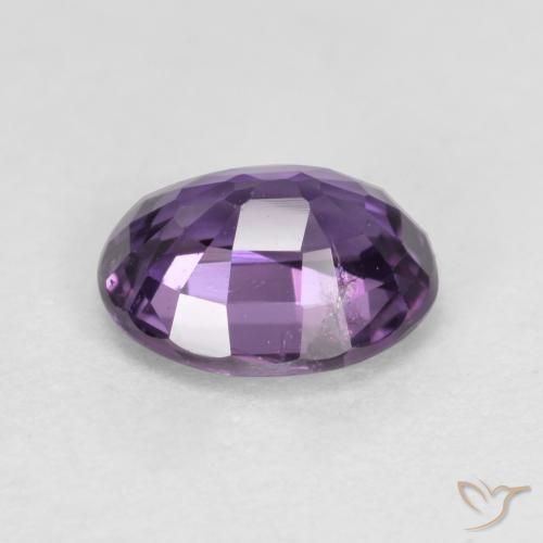 Saphir Violet foncé naturelle ovale, 0.84 ct, VS-SI