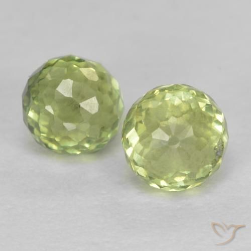 Shop natural 1.04ct Vert jaunâtre Saphir gems, Tour, from Tanzanie at GemSelect. In stock, global shipping!