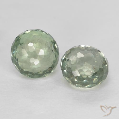 Shop natural 0.91ct Vert grisâtre Saphir gems, Tour, from Tanzanie at GemSelect. In stock, global shipping!