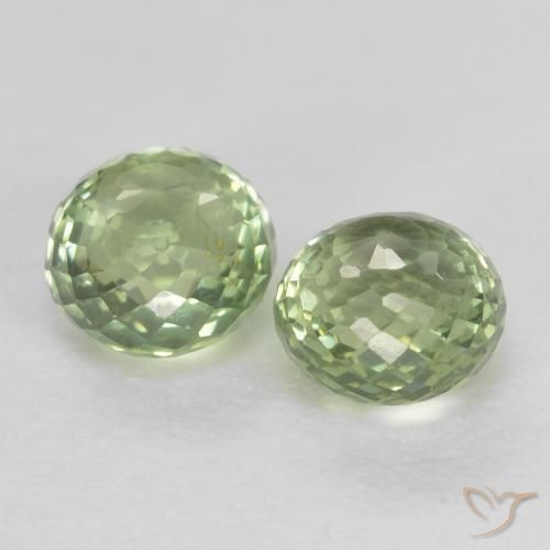 Shop natural 1.02ct Vert sauge très clair Saphir gems, Tour, from Tanzanie at GemSelect. In stock, global shipping!