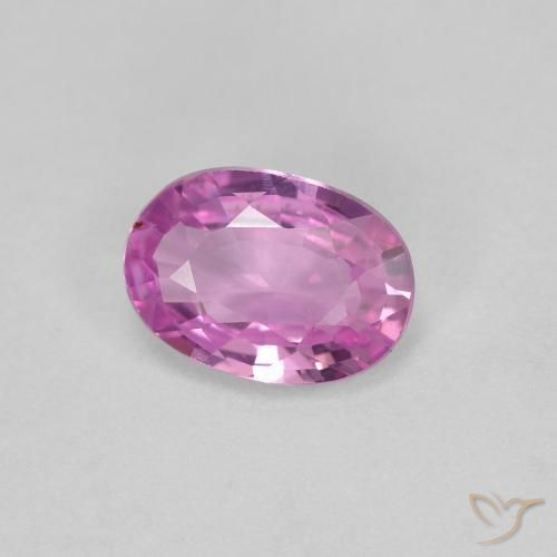 Saphir Violet Rosâtre naturelle ovale, 0.73 ct, VVS