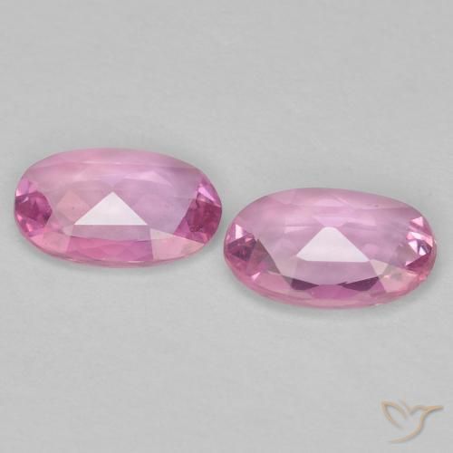 Shop natural 0.73ct Rose pourpre royal très clair Saphir gems, ovale, from Tanzanie at GemSelect. In stock, global shipping!