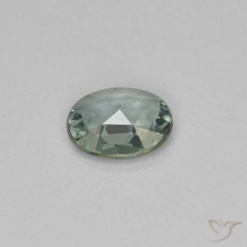 Saphir Gris verdâtre naturelle ovale, 0.59 ct, VVS-VS