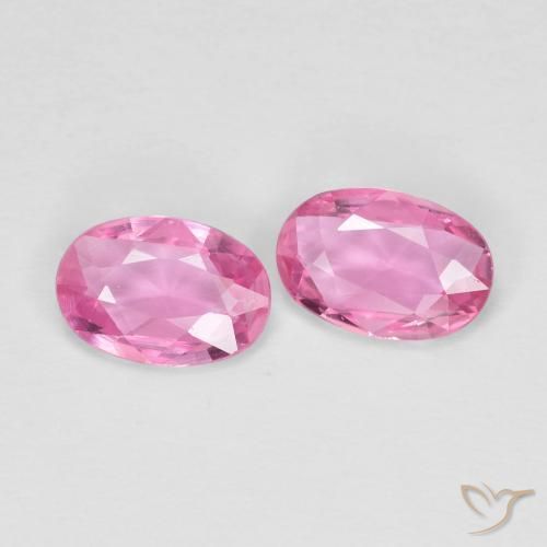 Shop natural 0.88ct Rose intense Saphir gems, ovale, from Madagascar at GemSelect. In stock, global shipping!