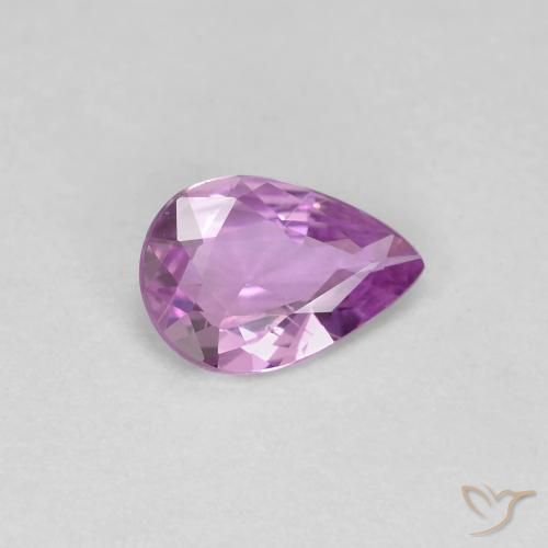 Saphir Pourpre moyen naturelle En forme de poire, 0.48 ct, VS