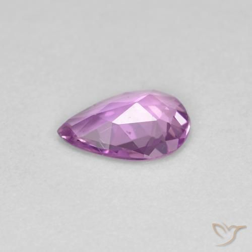 Saphir Pourpre moyen naturelle En forme de poire, 0.48 ct, VS