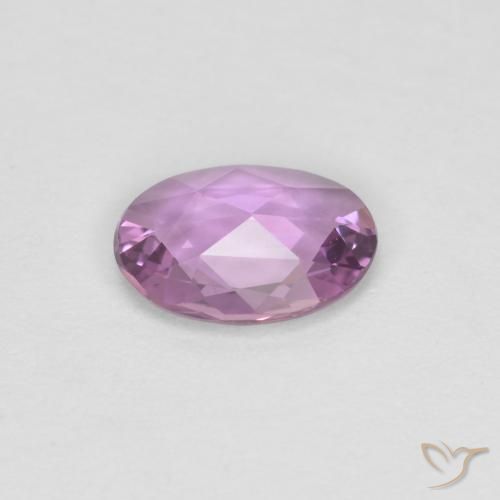 Saphir Violet clair naturelle ovale, 0.60 ct, VVS