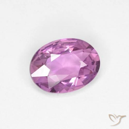 Saphir Pourpre moyen-léger naturelle ovale, 0.71 ct, VVS-VS