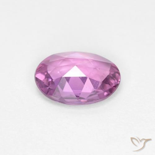 Saphir Pourpre moyen-léger naturelle ovale, 0.71 ct, VVS-VS