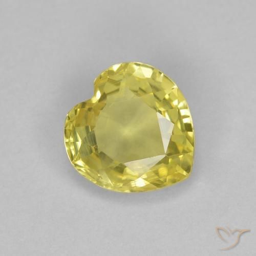 Saphir Jaune pâle naturelle Cœur, 0.43 ct, VVS-VS